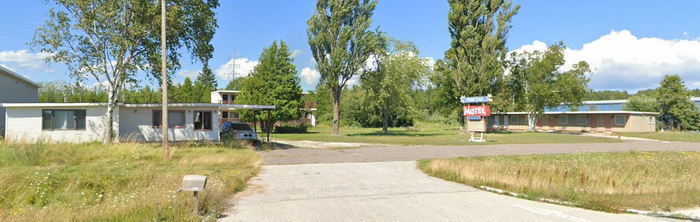 Four Star Motel - Web Listing (newer photo)